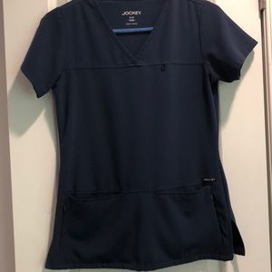 Jockey scrub top